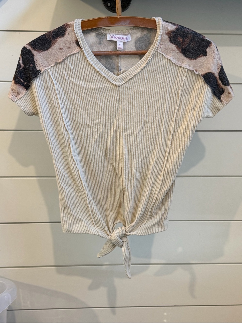 Honey & Sparkle Animal Print Tie Front Top Small Boho Leopard